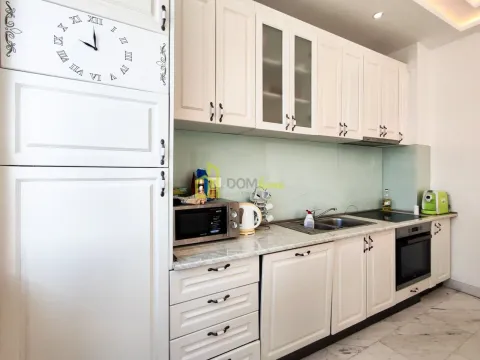 Izdavanje, dvosoban stan, 89m², Centar, Podgorica - image 5