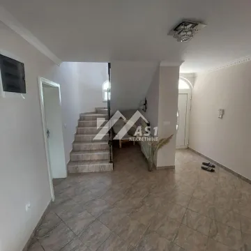 Rent, house, 225m², Lipov gaj, Novi Sad Sve Podlokacije - image 9