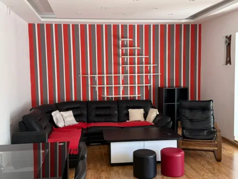 Izdavanje, kuća, 125m², Radanovići, Kotor - image 5