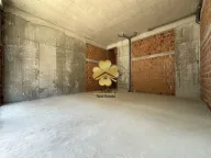 Izdavanje, poslovni prostor, 85m², New City, Podgorica - image 1