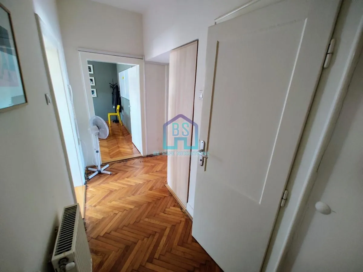Prodaja, trosoban stan, 74m², Stari grad, Novi Sad