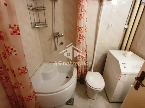 Izdavanje, stan, 43m², Stari Merkator, Novi Beograd Sve Podlokacije - image 9