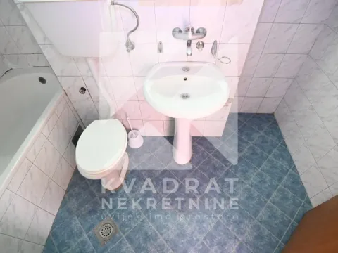 Rent, two bedroom apartment, 84m², Stari Aerodrom, Podgorica - image 8
