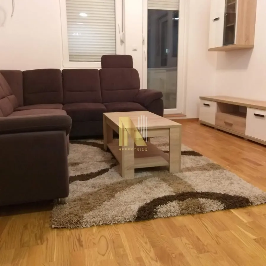 Izdavanje, dvosoban stan, 52m², Grbavica, Novi Sad Sve Podlokacije