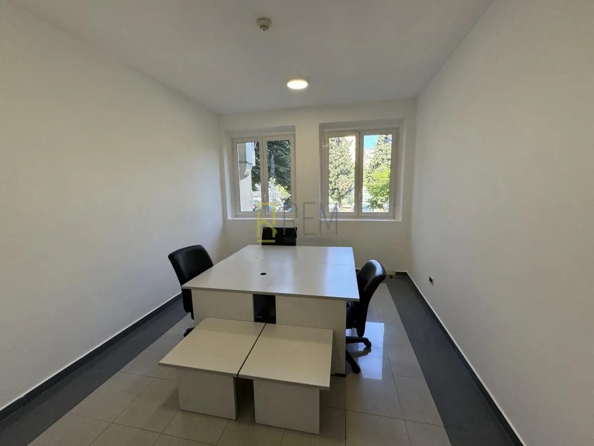Rent, office space, 240m², Drač, Podgorica