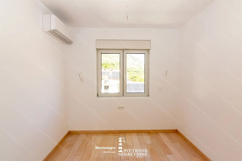 Prodaja, dvosoban stan, 76m², Igalo, Herceg Novi