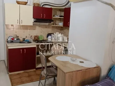 Rent, apartment, 26m², Resnik, Beograd - image 7
