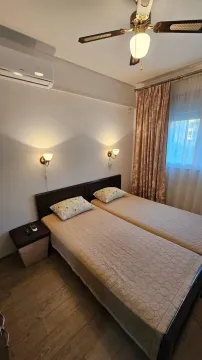Rent, one bedroom apartment, 40m², Bečići, Budva - image 3