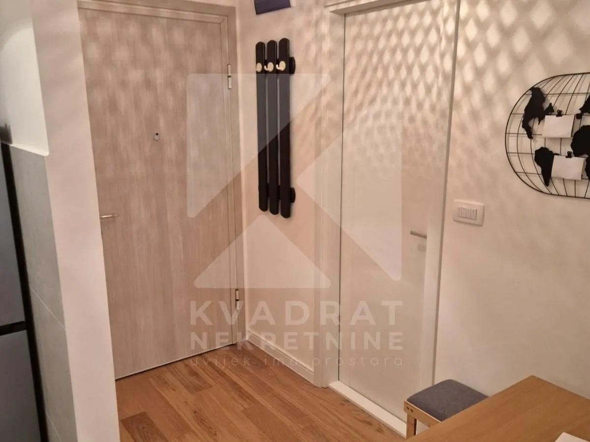 Rent, one bedroom apartment, 40m², Central Point, Podgorica