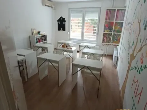 Izdavanje, jednosoban stan, 53m², Stari Grad, Beograd - image 2