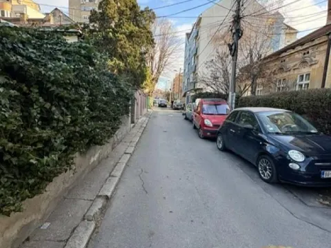 Sale, house, 38m², Hadzipopovac, Palilula Sve Podlokacije - image 2