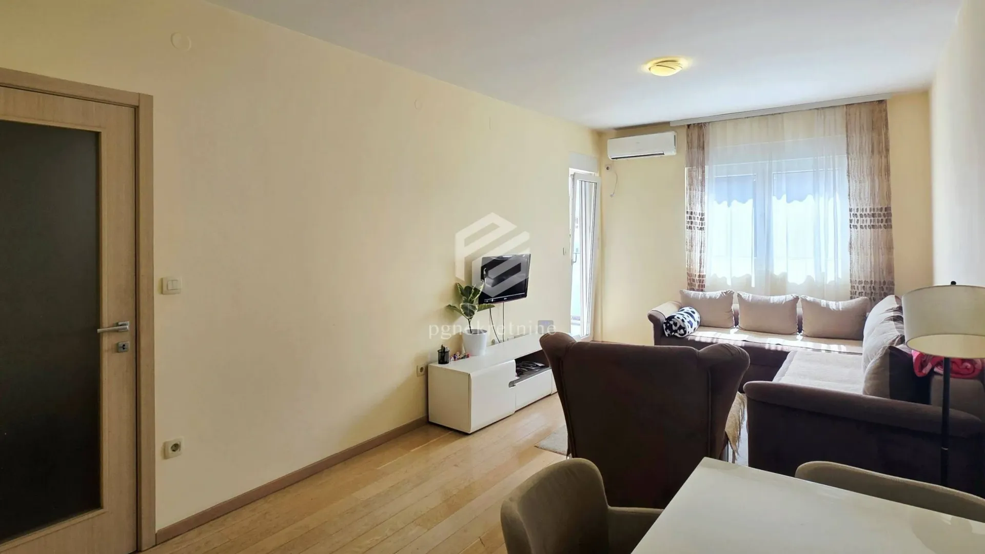 Rent, one bedroom apartment, 46m², City Kvart, Podgorica