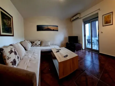 Sale, studio apartment, 29m², Momišići, Podgorica - image 4