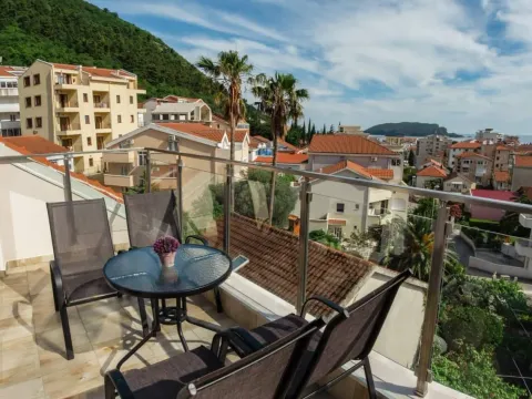 Rent, two bedroom apartment, 61m², Podkošljun, Budva - image 8
