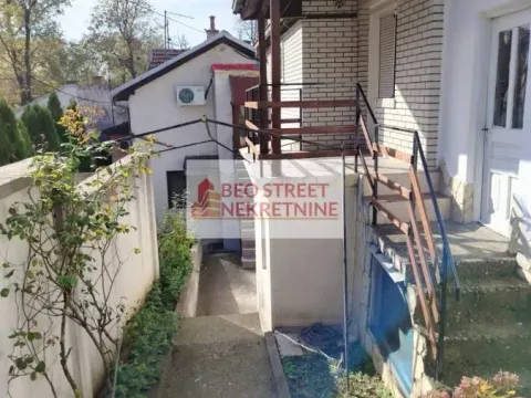 Prodaja, kuća, 218m², Gradska Bolnica, Zvezdara Sve Podlokacije - image 13