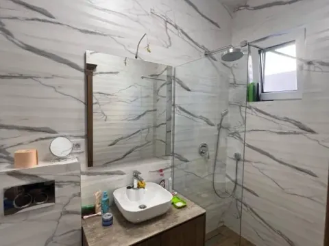 Prodaja, kuća, 226m², Sremska Kamenica, Petrovaradin - image 27