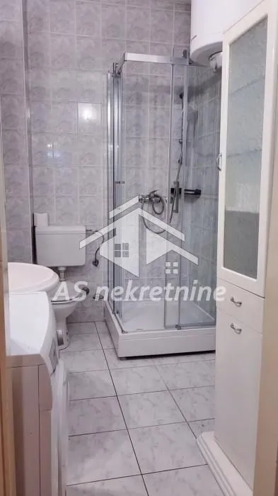 Izdavanje, dvosoban stan, 65m², Stari Grad, Beograd
