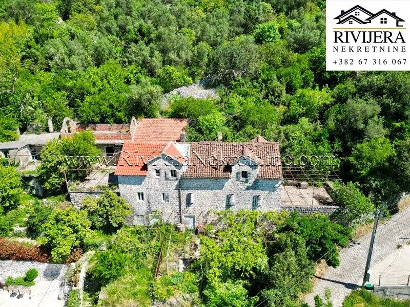 Prodaja, kuća, 169m², Dražin Vrt, Kotor