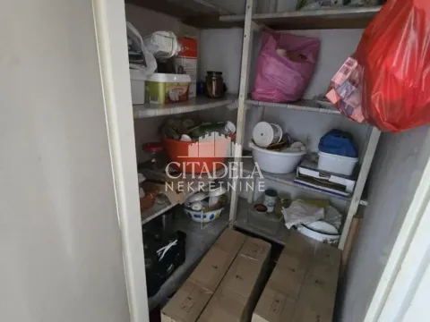 Prodaja, dvosoban stan, 70m², Zemun Sve Podlokacije, Beograd - image 7