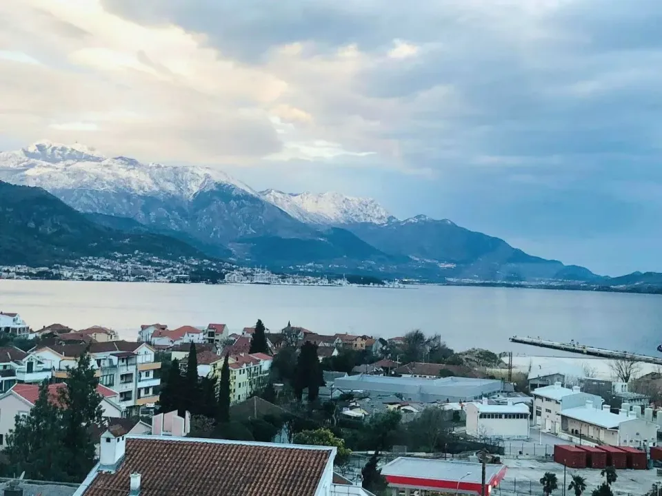 Sale, one bedroom apartment, 38m², Bijela, Herceg Novi