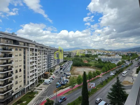 Rent, two bedroom apartment, 72m², Central Point, Podgorica - image 3
