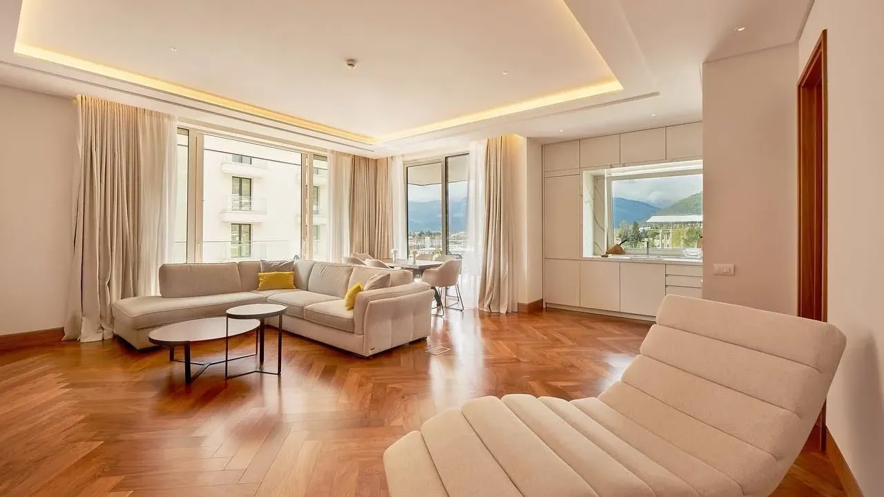 Sale, two bedroom apartment, 152m², Tivat, Crna Gora