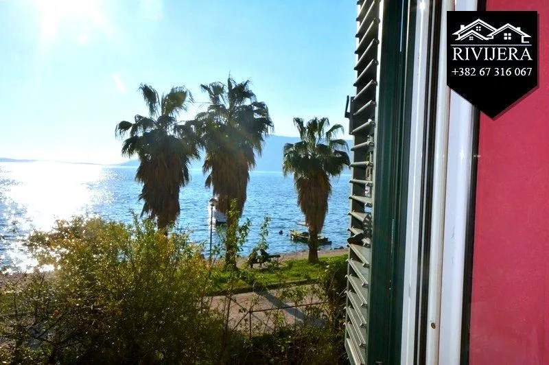 Prodaja, dvosoban stan, 61m², Zelenika, Herceg Novi