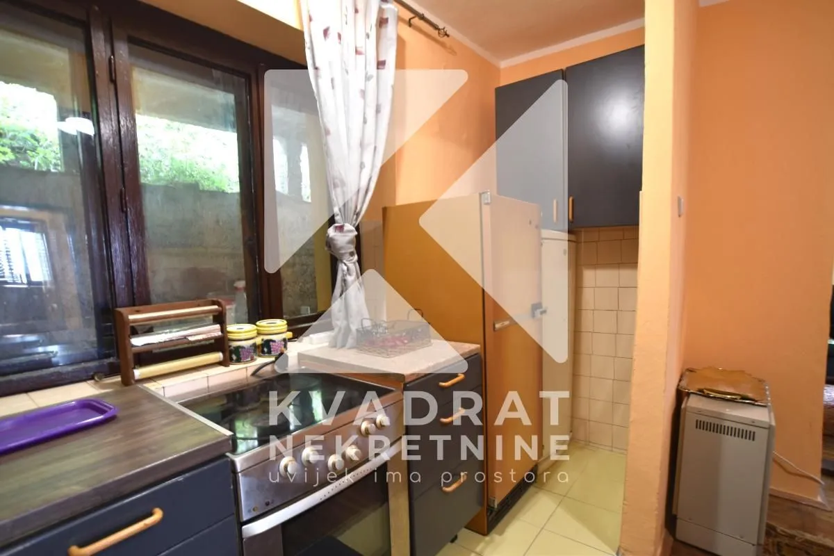 Izdavanje, trosoban stan, 85m², Dalmatinska ulica, Podgorica