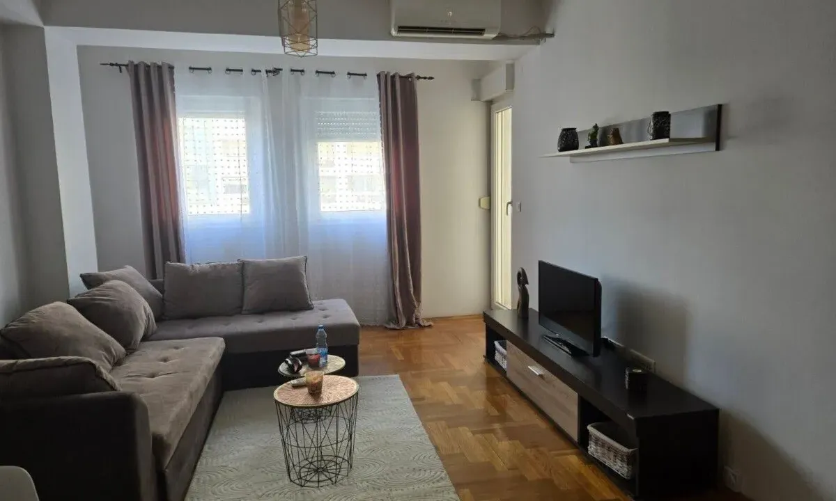 Rent, two bedroom apartment, 75m², City Kvart, Podgorica