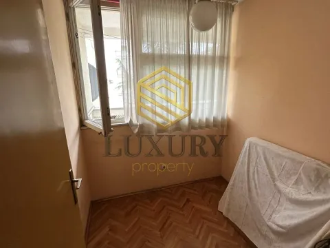 Izdavanje, četvorosoban stan, 94m², Preko Morače, Podgorica - image 9