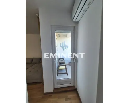 Izdavanje, dvosoban stan, 53m², Kluz, Zvezdara Sve Podlokacije - image 18