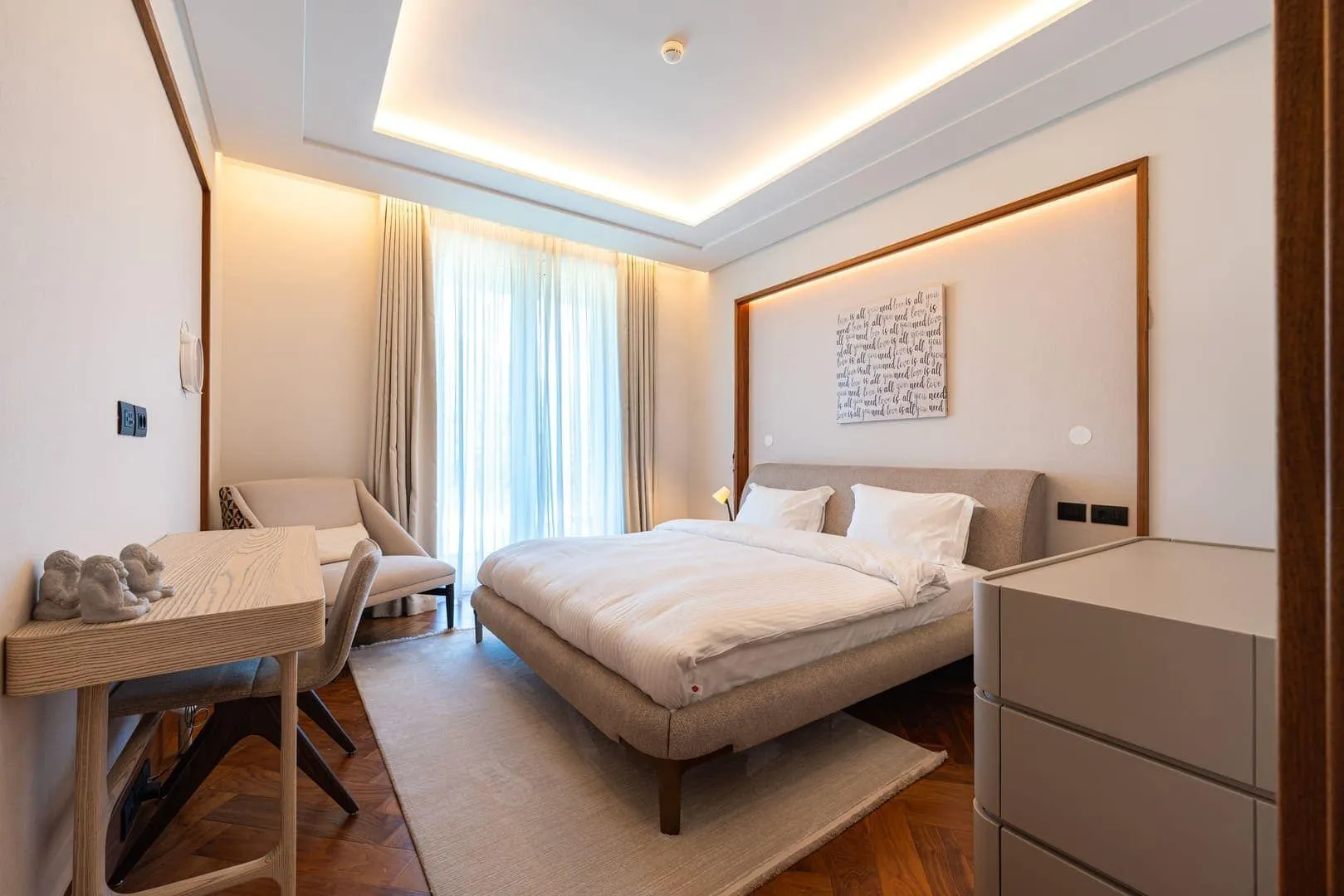 Prodaja, četvorosoban stan, 350m², Porto Montenegro, Tivat