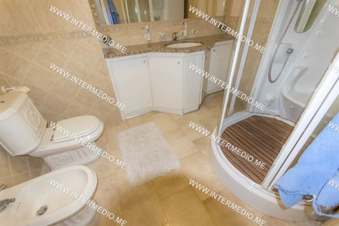 Prodaja, dvosoban stan, 76m², Savina, Herceg Novi