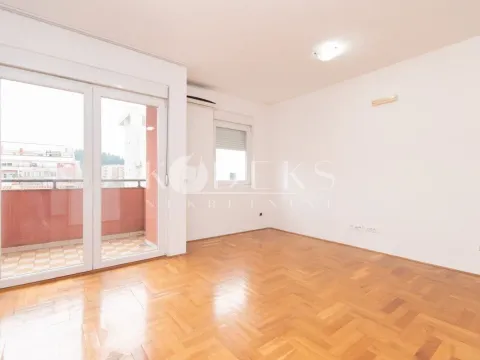 Rent, one bedroom apartment, 43m², Zabjelo, Podgorica - image 5