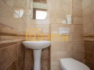 Izdavanje, trosoban stan, 80m², City Kvart, Podgorica - image 12