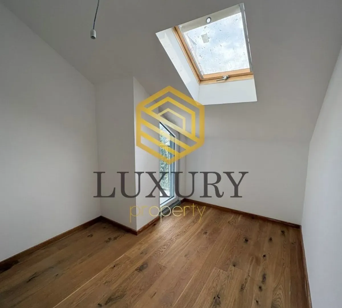 Prodaja, dvosoban stan, 81m², Zabjelo, Podgorica