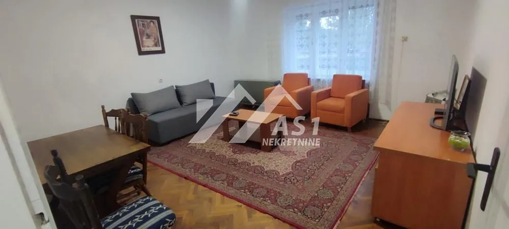 Izdavanje, trosoban stan, 72m², Bulevar Evrope, Novi Sad Sve Podlokacije