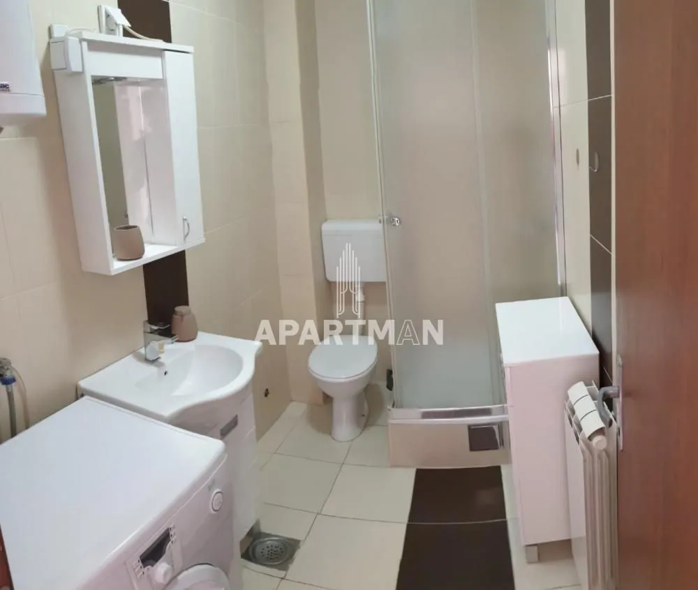 Sale, two bedroom apartment, 40m², Uciteljsko Naselje, Zvezdara Sve Podlokacije