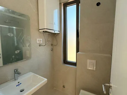 Prodaja, dvosoban stan, 72m², Centar, Tivat - image 9