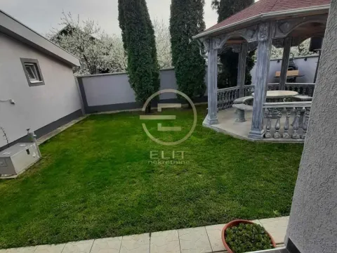 Sale, house, 154m², Sajlovo, Novi Sad Sve Podlokacije - image 11