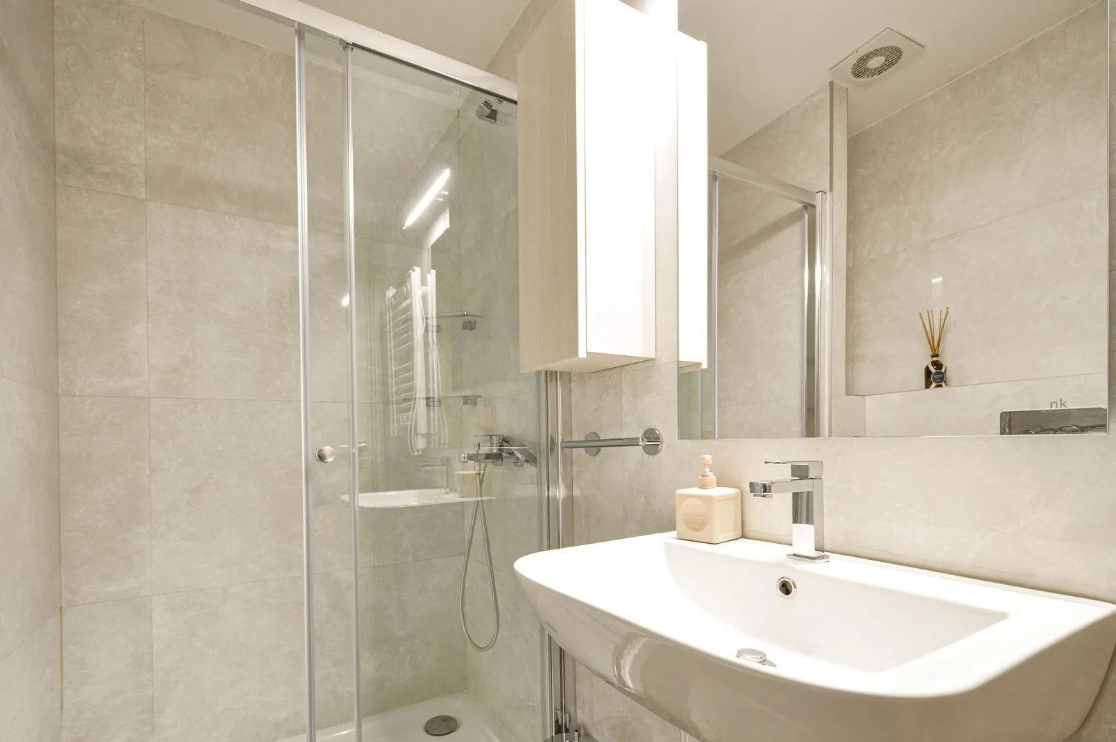 Prodaja, jednosoban stan, 48m², Budva, Crna Gora