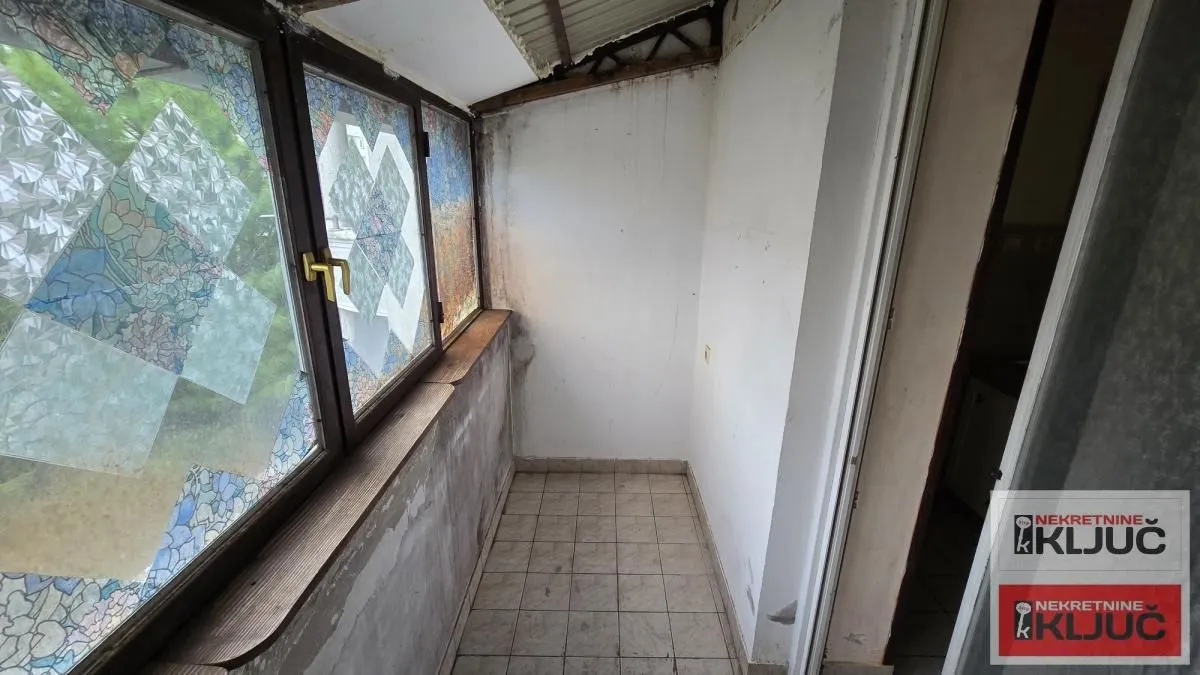 Izdavanje, jednosoban stan, 26m², Grbavica, Novi Sad Sve Podlokacije