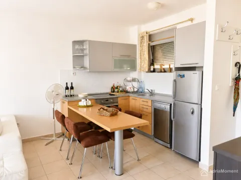 Prodaja, dvosoban stan, 54m², Petrovac, Budva - image 6