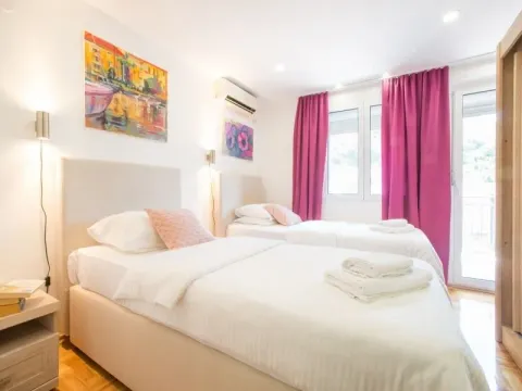 Prodaja, kuća, 240m², Stoliv, Kotor - image 3
