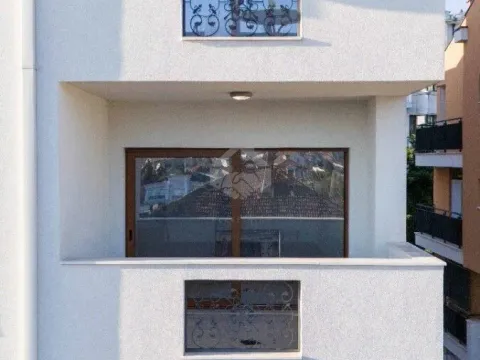 Prodaja, stan, 142m², Gorica C, Podgorica - image 16