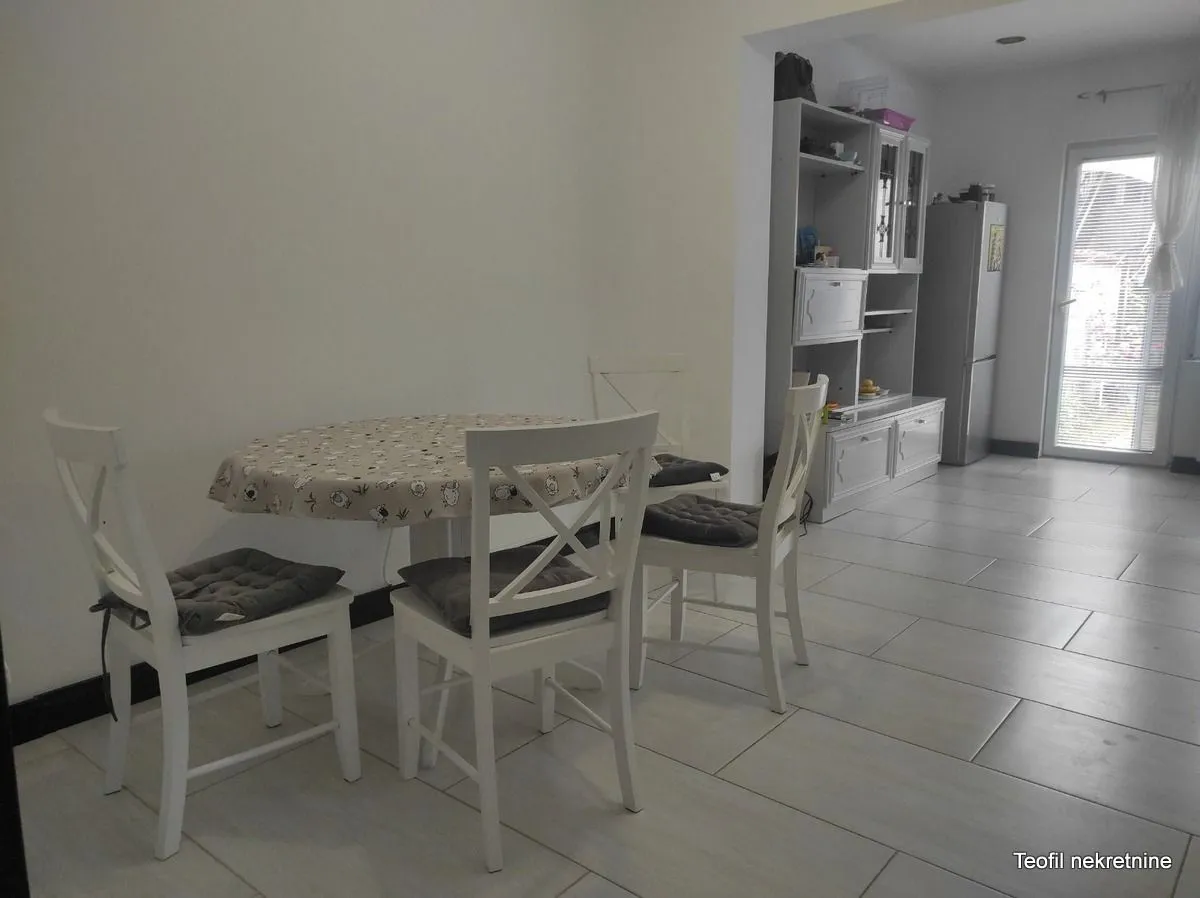 Prodaja, kuća, 148m², Nova Pazova, Stara Pazova