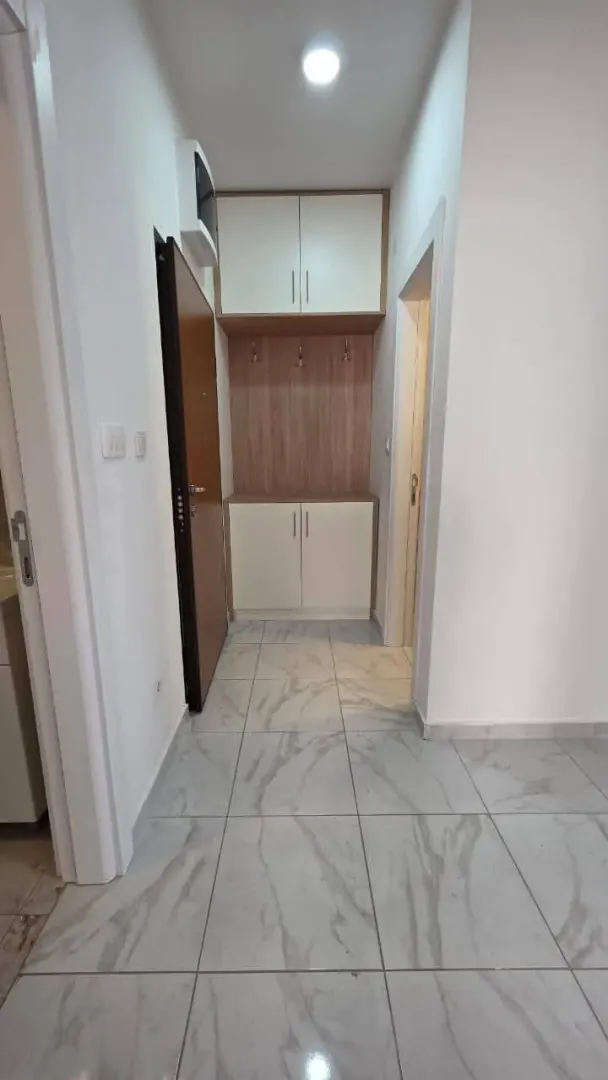 Prodaja, dvosoban stan, 70m², 1 maj, Podgorica
