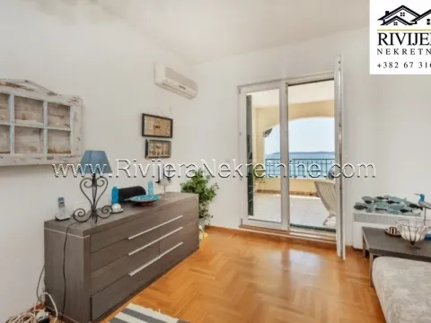 Prodaja, trosoban stan, 190m², Savina, Herceg Novi - image 2