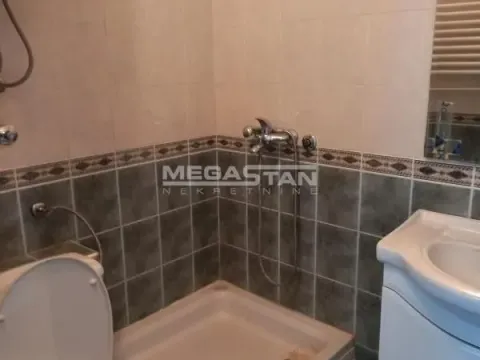 Prodaja, kuća, 490m², Mali Mokri Lug, Zvezdara Sve Podlokacije - image 5