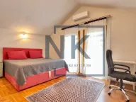 Rent, house, 300m², Ibričevina, Podgorica - image 10